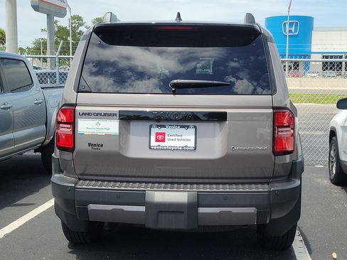 Used 2026 Toyota Land Cruiser w/ Premium Package AWD/4WD image 8