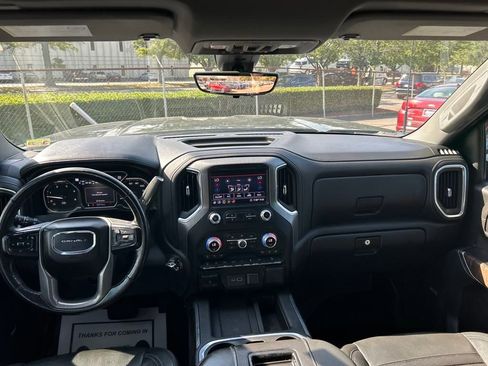 Certified 2020 GMC Sierra 2500 Denali w/ Denali Ultimate Package image 25