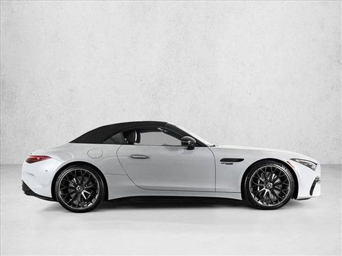 New 2026 Mercedes-Benz SL 63 AMG 4MATIC image 4