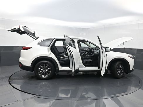 Used 2023 MAZDA CX-9 Touring image 38