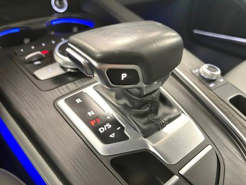 Used 2017 Audi A4 2.0T Prestige w/ Prestige Package AWD/4WD image 27