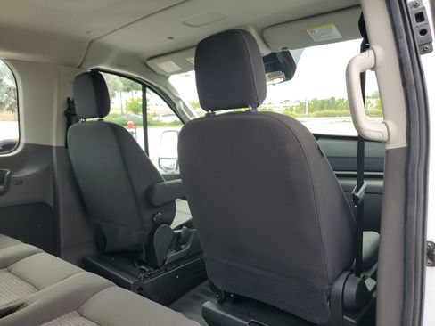 Used 2024 Ford Transit 350 XLT image 13