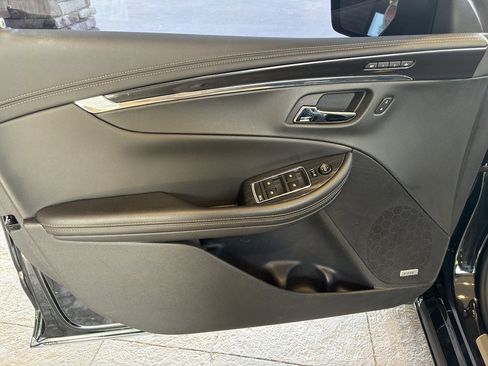 Used 2017 Chevrolet Impala Premier w/ Enhanced Convenience Package FWD image 21