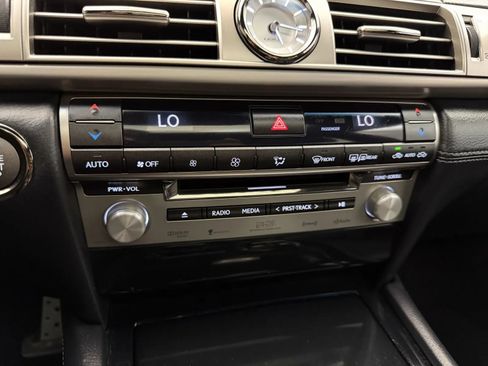 Used 2013 Lexus LS 460 AWD w/ F-Sport Pkg image 26