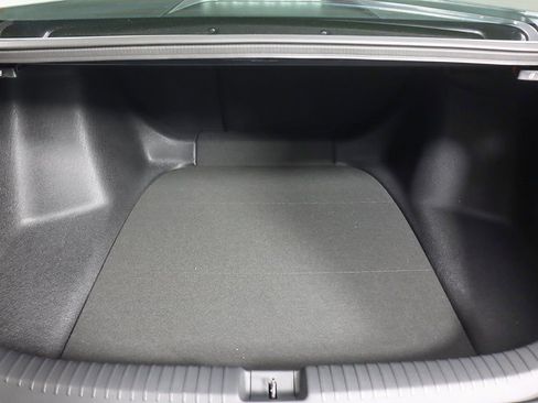 Used 2025 Honda Accord SE image 9