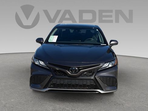 Used 2022 Toyota Camry XSE image 24