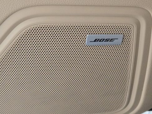 Used 2022 Porsche Macan S image 24