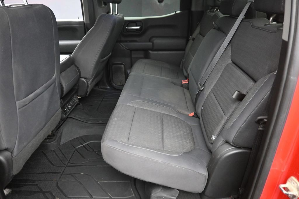 Used 2019 Chevrolet Silverado 1500 LT w/ All-Star Edition AWD/4WD image 11