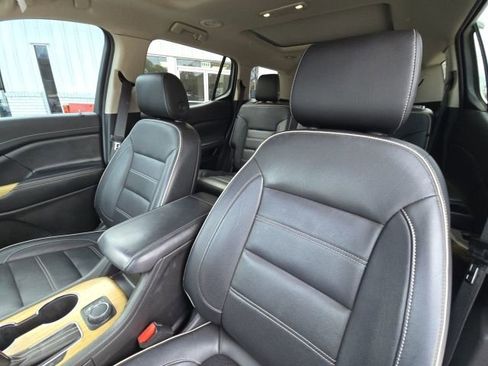 Used 2019 GMC Acadia Denali w/ Technology Package image 25