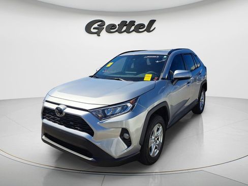 Certified 2021 Toyota RAV4 XLE w/ Convenience Package image 2