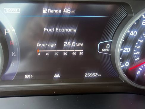 Certified 2023 Kia Seltos SX w/ SX Sunroof Package AWD/4WD image 65