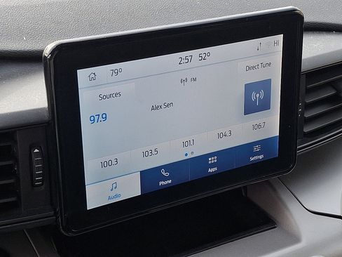 Certified 2022 Ford Explorer XLT w/ Class IV Trailer Tow Package image 16