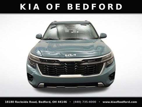Certified 2026 Kia Seltos EX w/ EX Sunroof Package AWD/4WD image 2