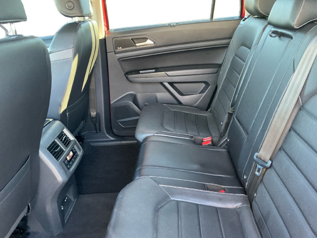 Used 2021 Volkswagen Atlas SEL Premium AWD/4WD image 23