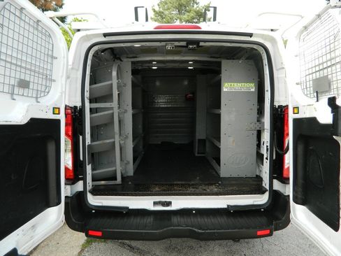 Used 2021 Ford Transit 250 Low Roof AWD image 10