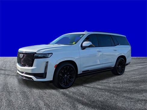 Used 2023 Cadillac Escalade Sport Platinum w/ LPO, ONYX Package image 8
