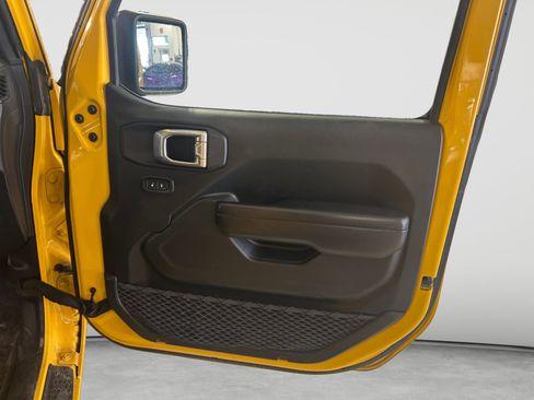 Used 2021 Jeep Wrangler Unlimited Sport AWD/4WD image 15