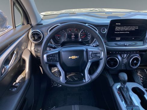 Used 2023 Chevrolet Blazer LT AWD/4WD image 12