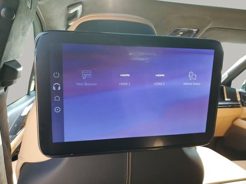 New 2026 Cadillac Escalade IQ Sport 2 w/ LPO, ONYX Package image 21