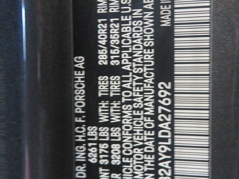 Used 2020 Porsche Cayenne S image 78