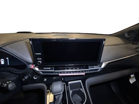 New 2026 Toyota Sienna Platinum AWD/4WD image 10