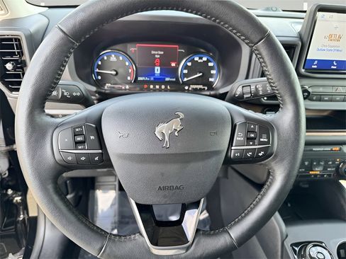 Used 2023 Ford Bronco Sport Outer Banks w/ Tech Package image 13