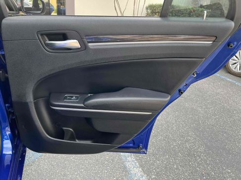 Used 2019 Chrysler 300 Touring w/ Sport Appearance Package RWD image 63