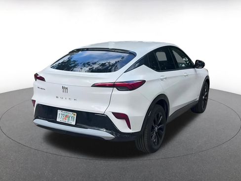 Used 2025 Buick Envista Sport Touring image 14