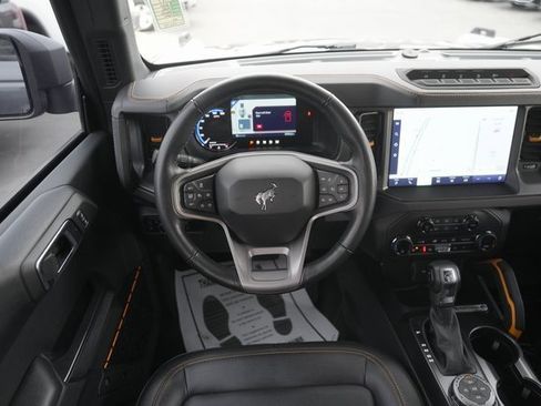 Used 2024 Ford Bronco Badlands image 21