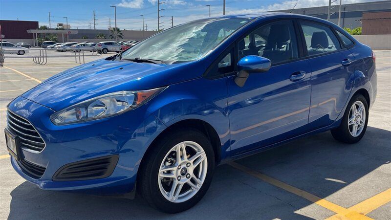 Used 2019 Ford Fiesta SE FWD image 1