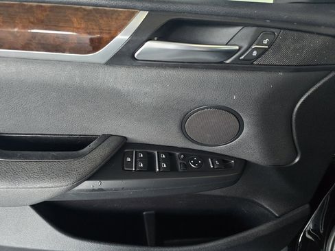 Used 2017 BMW X3 sDrive28i image 11