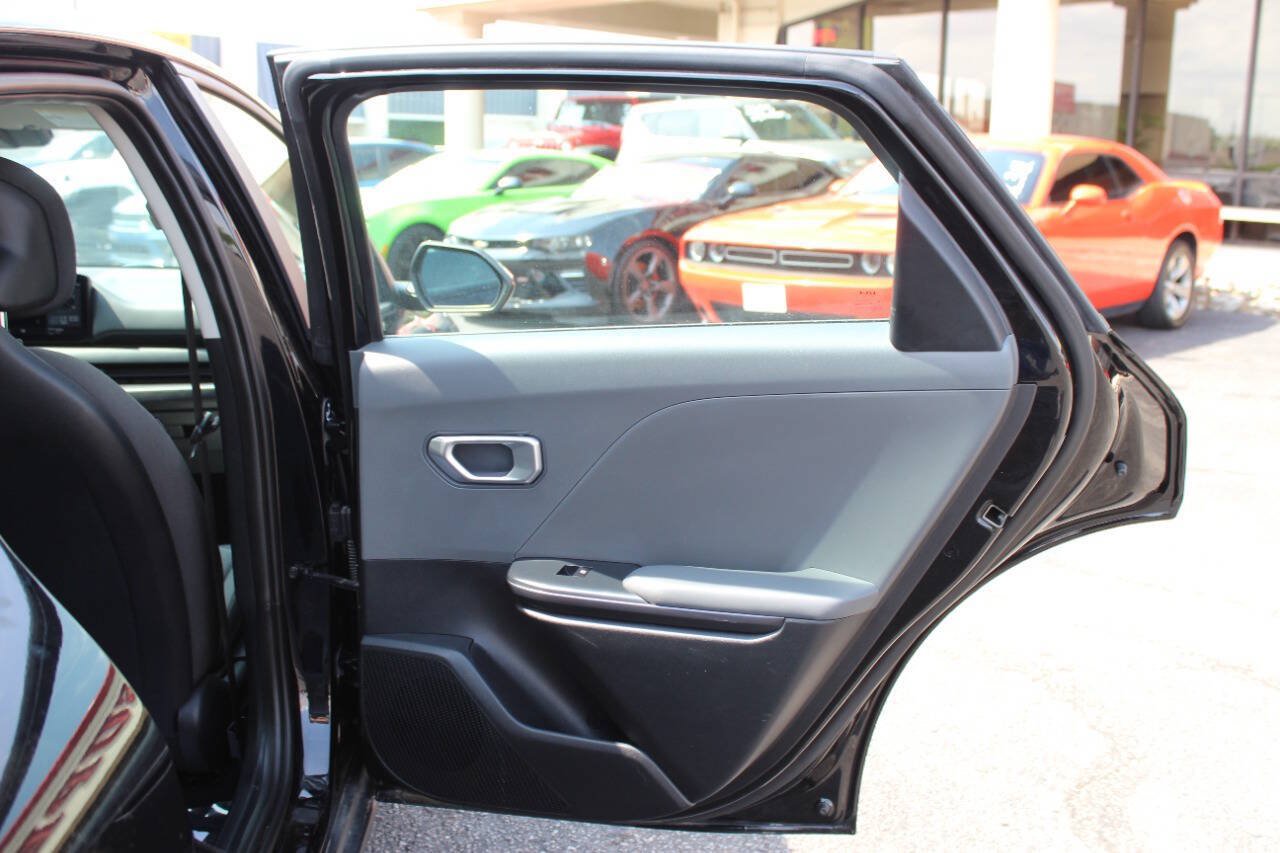 Used 2025 Kia K4 FWD image 12