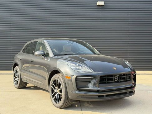 New 2026 Porsche Macan AWD/4WD image 7
