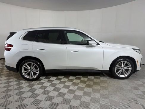 Used 2025 BMW X3 xDrive30i w/ M Sport Package AWD/4WD image 4