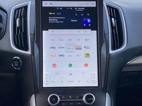 Certified 2022 Ford Edge SEL w/ Convenience Package image 10