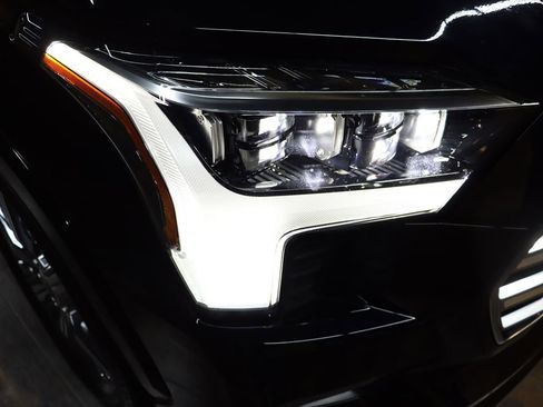 Used 2024 Toyota Sequoia Capstone image 12