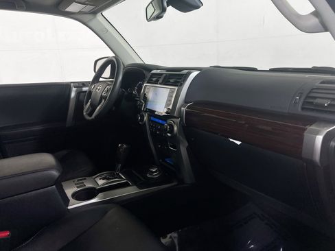 Used 2021 Toyota 4Runner Limited image 29