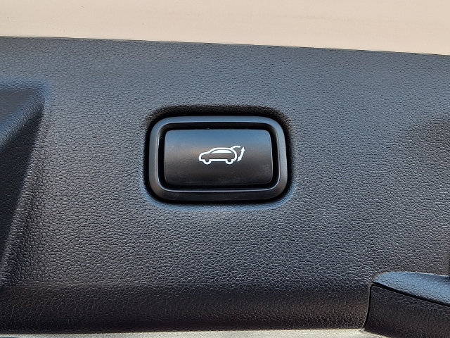 Used 2022 Hyundai Tucson Limited AWD/4WD image 32