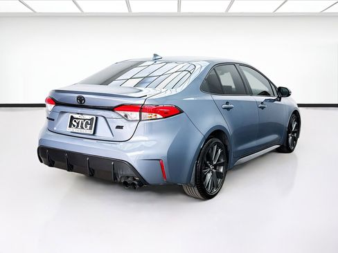 Used 2025 Toyota Corolla SE FWD image 4
