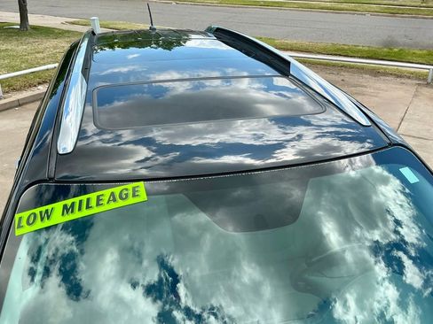 Used 2014 Buick Enclave Leather image 12