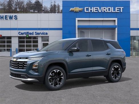 New 2026 Chevrolet Equinox LT w/ Convenience Package II image 2