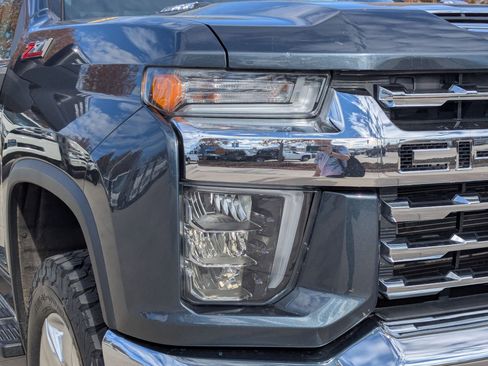 Used 2020 Chevrolet Silverado 3500 LTZ w/ LTZ Plus Package image 11