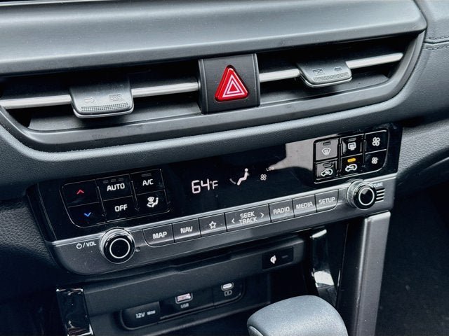 Certified 2024 Kia Seltos EX AWD/4WD image 16