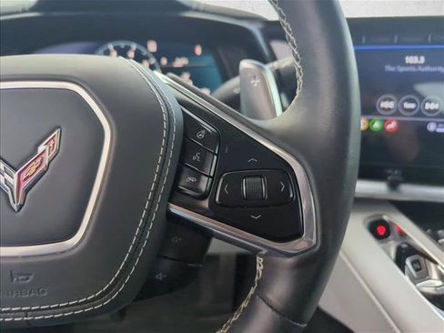 Used 2022 Chevrolet Corvette Stingray Premium Cpe w/ Z51 Performance Package RWD image 15