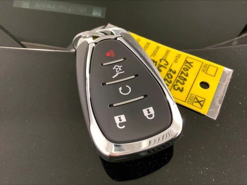 Used 2024 Chevrolet Equinox LT AWD/4WD image 12