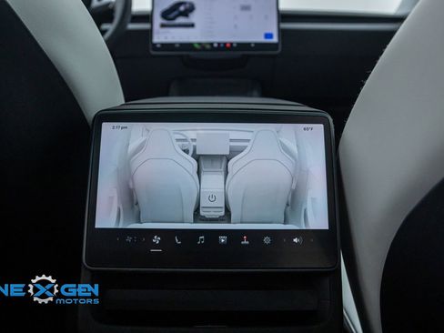 Used 2024 Tesla Model 3 Performance image 23