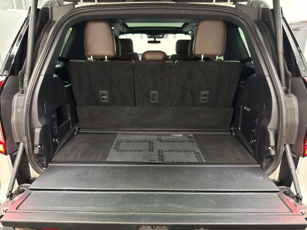Used 2025 Ford Expedition King Ranch AWD/4WD image 36