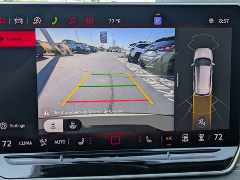 New 2026 Volkswagen Tiguan SE R-Line FWD image 22