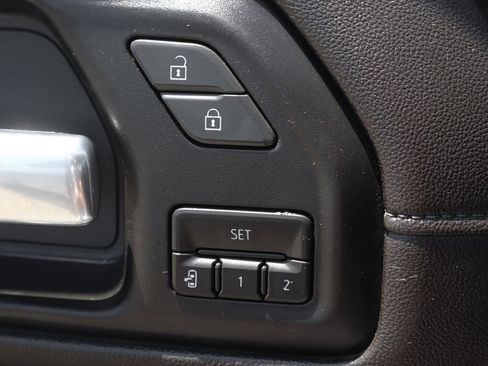 Used 2020 Chevrolet Silverado 3500 LTZ w/ Technology Package AWD/4WD image 19