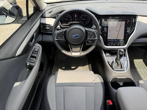 Used 2025 Subaru Outback Premium AWD/4WD image 26